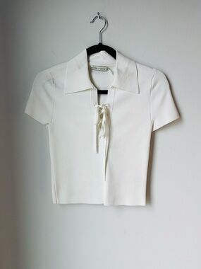 Alice + Olivia Cream Tie-Front Collared Short Sleeve Top